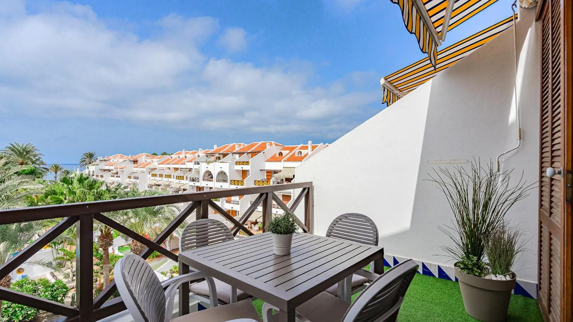 1Bed Duplex Las Americas Playa de las Americas  Spain
